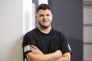 Lodewick_Monteuer_4_324x216px