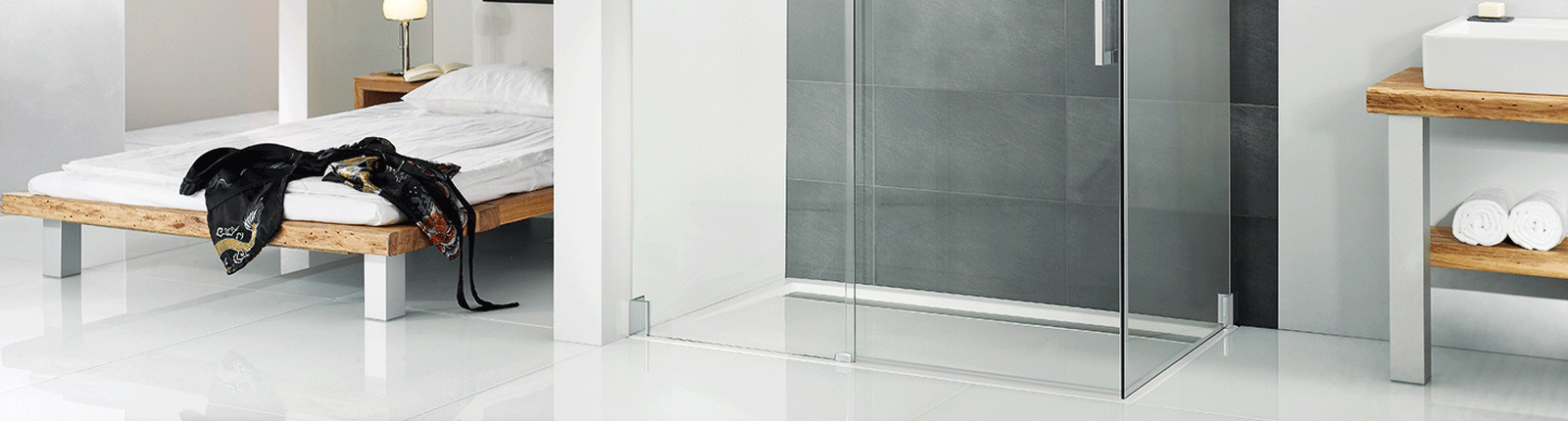 bodengleiche Dusche mit Ablaufrinne